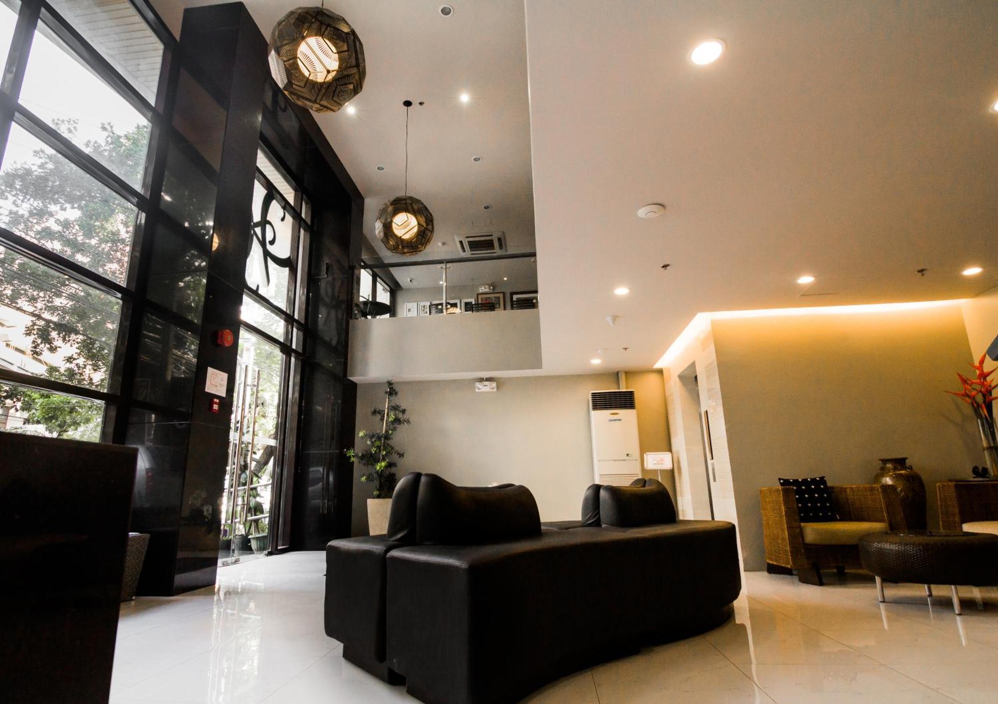 Cebu Hotel Plus Bagian luar foto