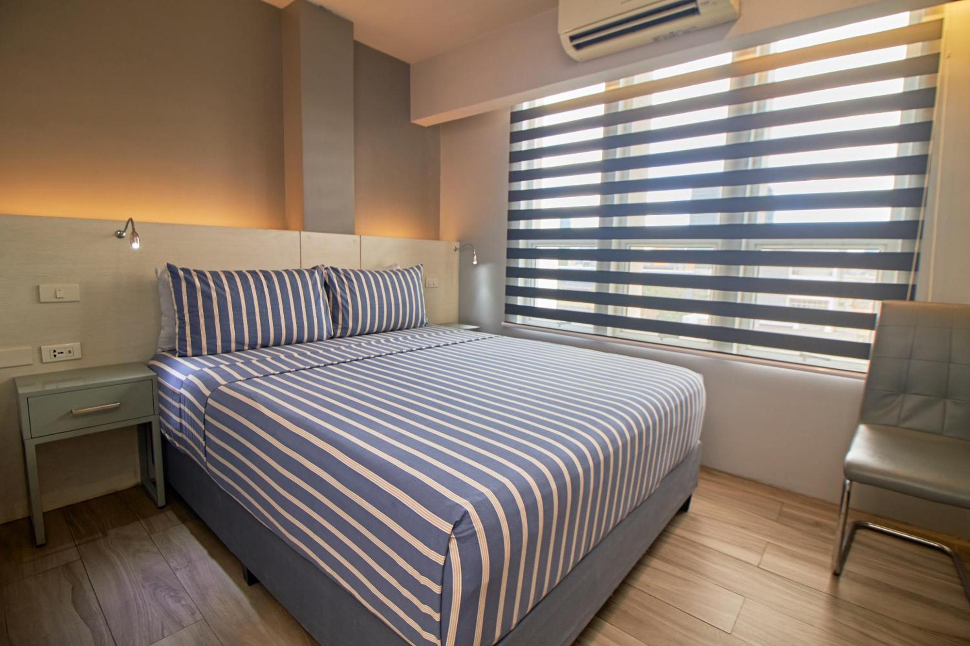 Cebu Hotel Plus Bagian luar foto